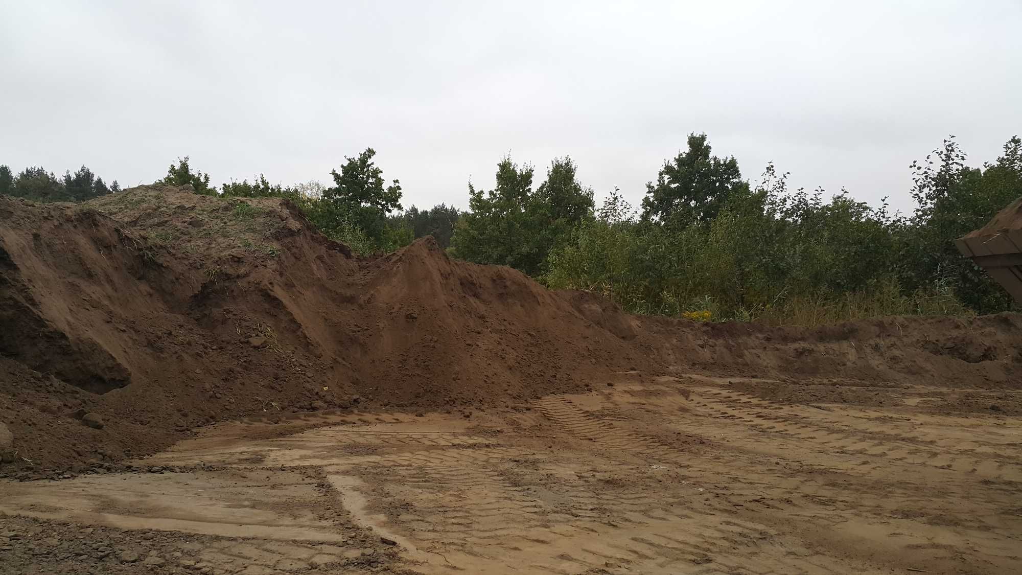 ziemia humus czernica kamieniec dobrzykowice nadolice chrząstawa