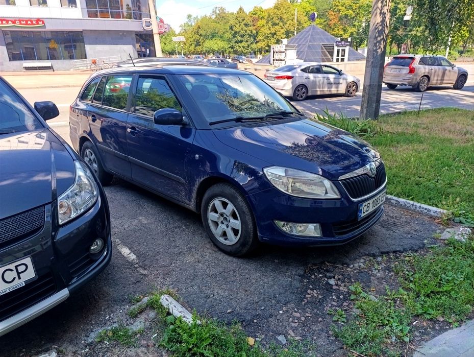 Фабія 2 в гарному стані