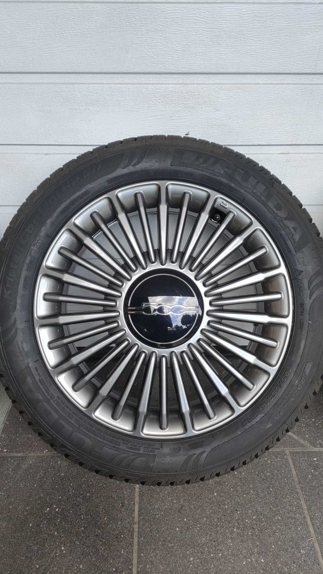 Koła FIAT 500E 16" 4x 98 opony zima 195/55/16 Fulda  (OL1680)