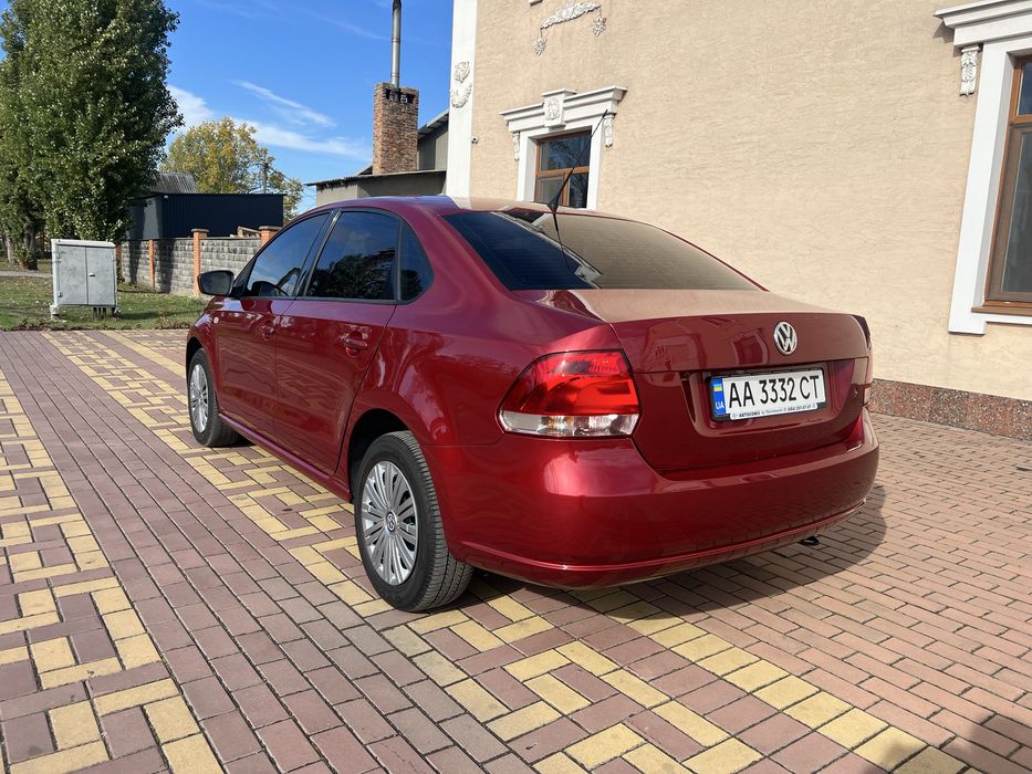 Продам Фольксваген Поло 1.6 ГАЗ/Бензин Автомат