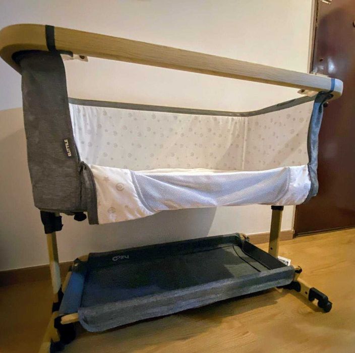 Berço como novo, muito útil nos primeiros dias do bebe