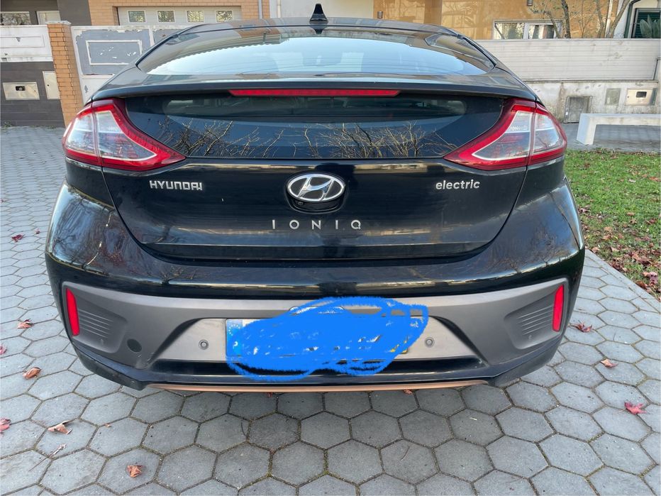 Hyundai Ioniq EV 100% eletrico