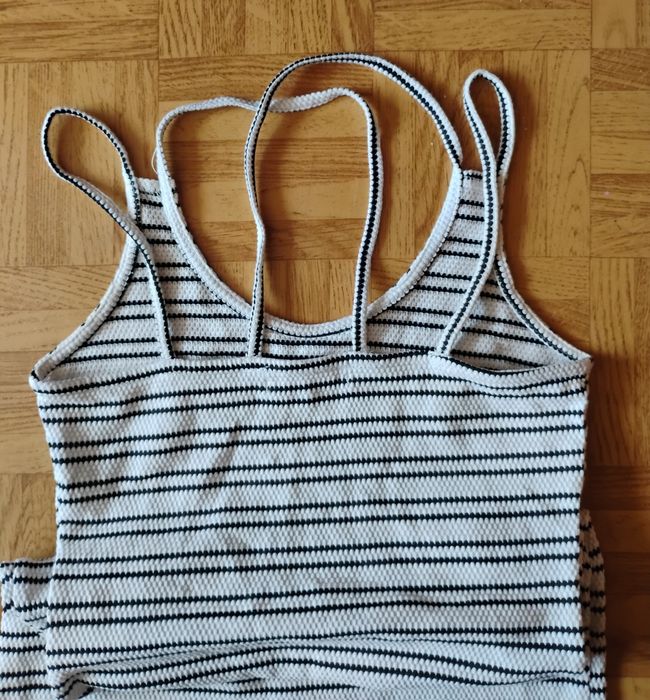 Reserved letnia sukienka r.XS