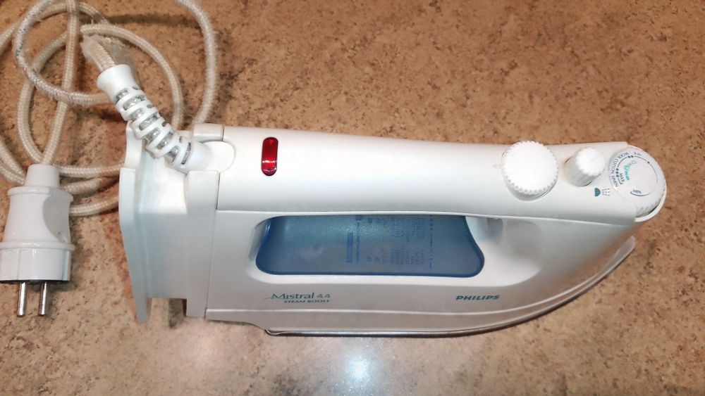 Праска Philips Mistral 44