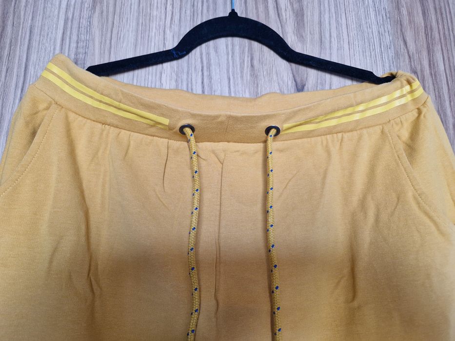 Długa spódnica nowa