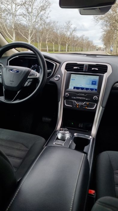 Аренда авто, прокат машин. Гибрид + Газ.Ford Fusion hybrid 2019.