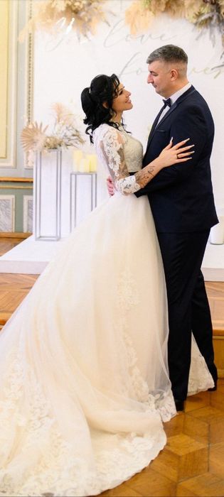 Итальянское шикарное свадебное платье