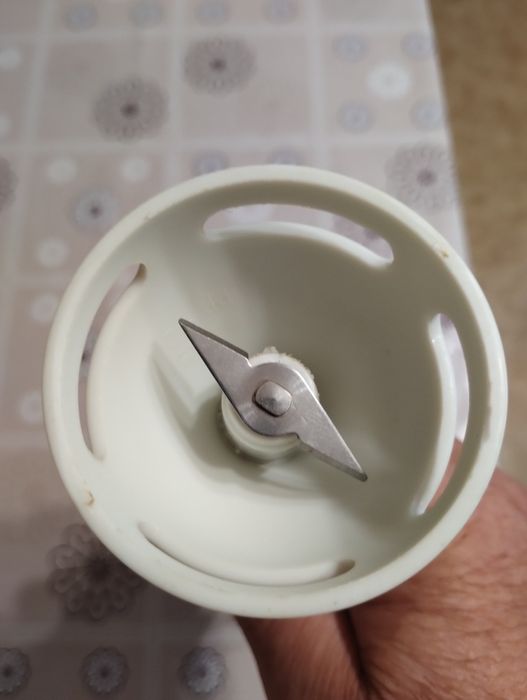 Продам б у блендер