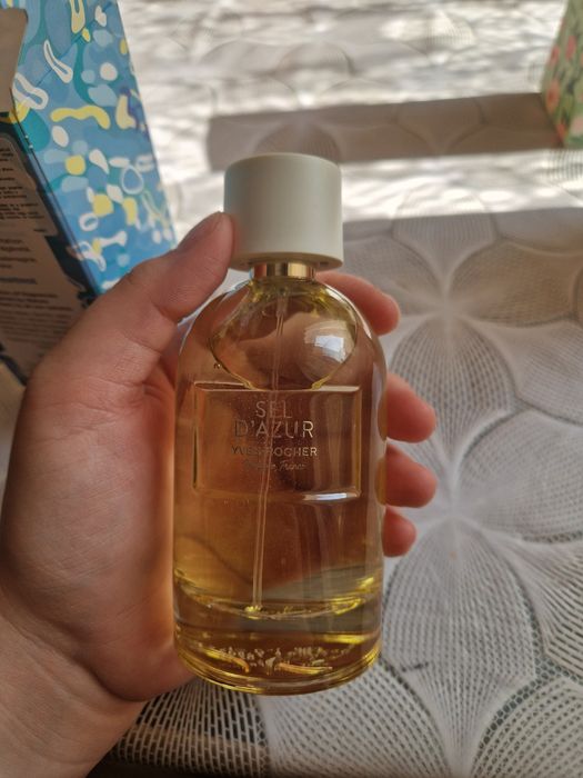 Perfumy Yves Rocher "Sel D'azur" 100 ml

Oryginalnie zapakowane. 

Now