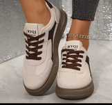 Buty sportowe damskie