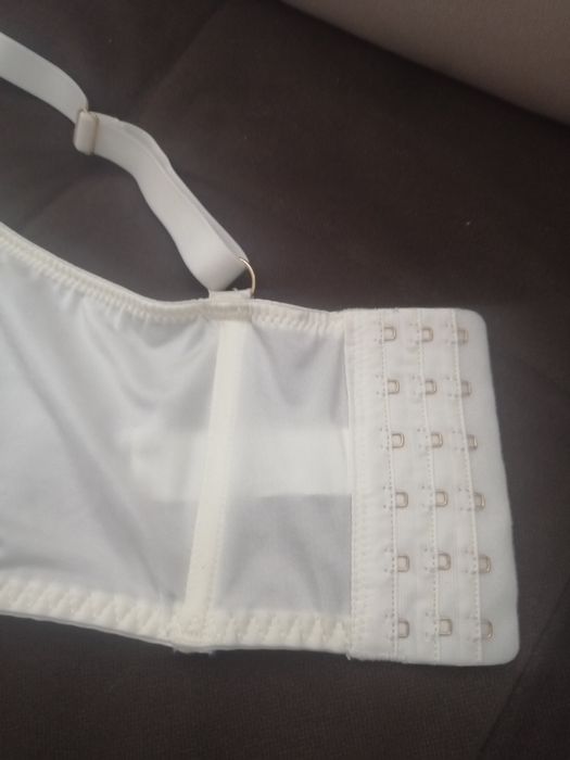 Biustonosz  gorsetowy Esmara.