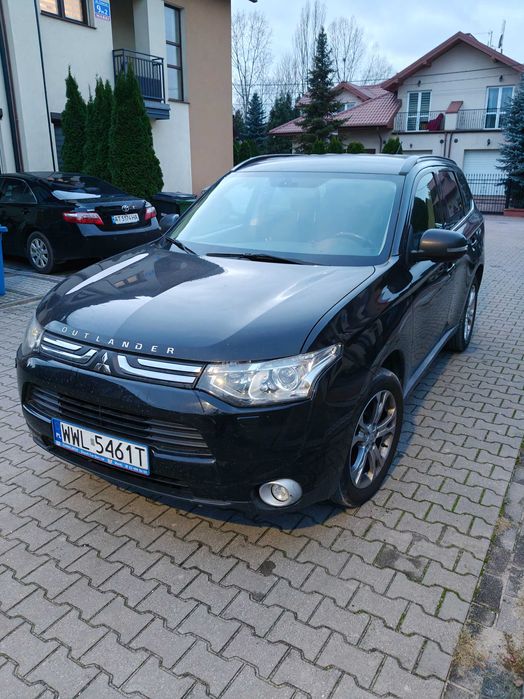 Mitsubishi Outlander, 2.2 diesel, 7os, zadbany, nie wymaga inwestycji.