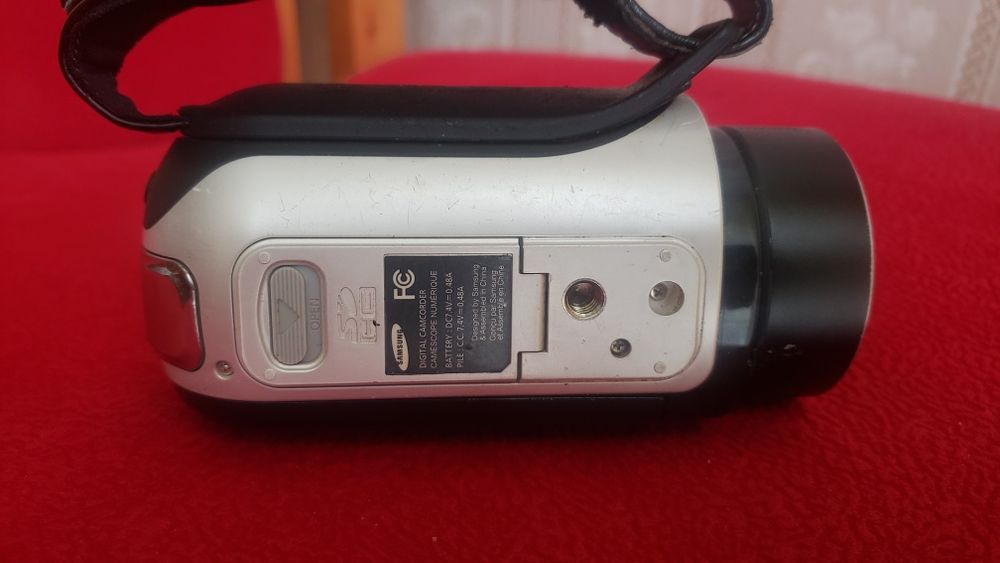 Kamera Samsung hmx h100nm