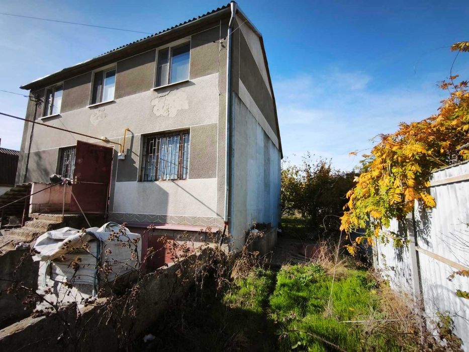 Продам  кирпичный дом.