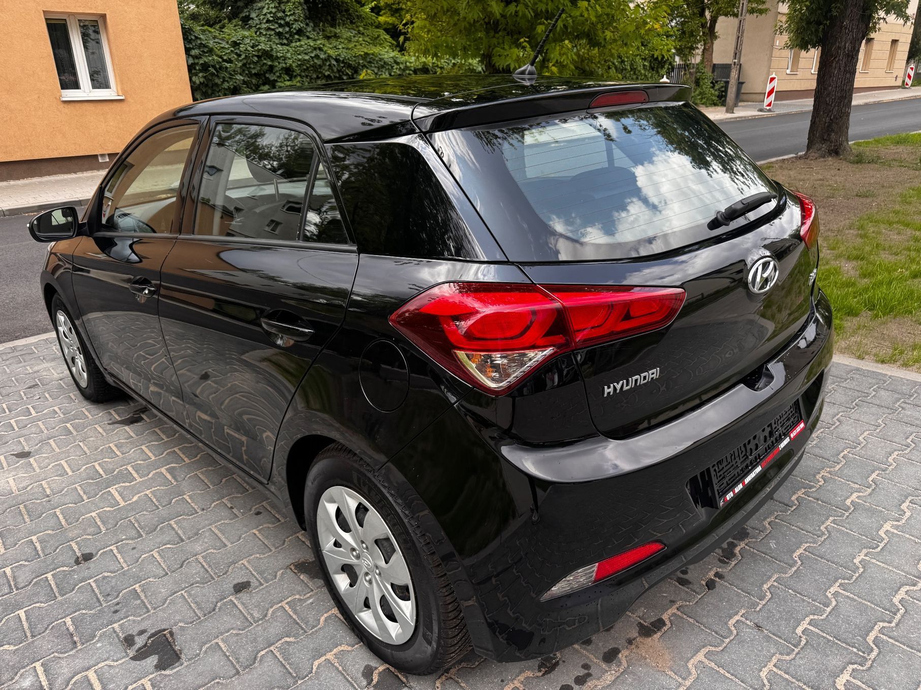 Hyundai i20 I20 nowy model 1,2 z Niemiec Zadbany!!