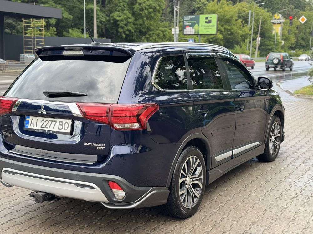 Mitsubishi Outlander GT 3.0 V6