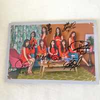 LOVELYZ Kpop Album Autograf