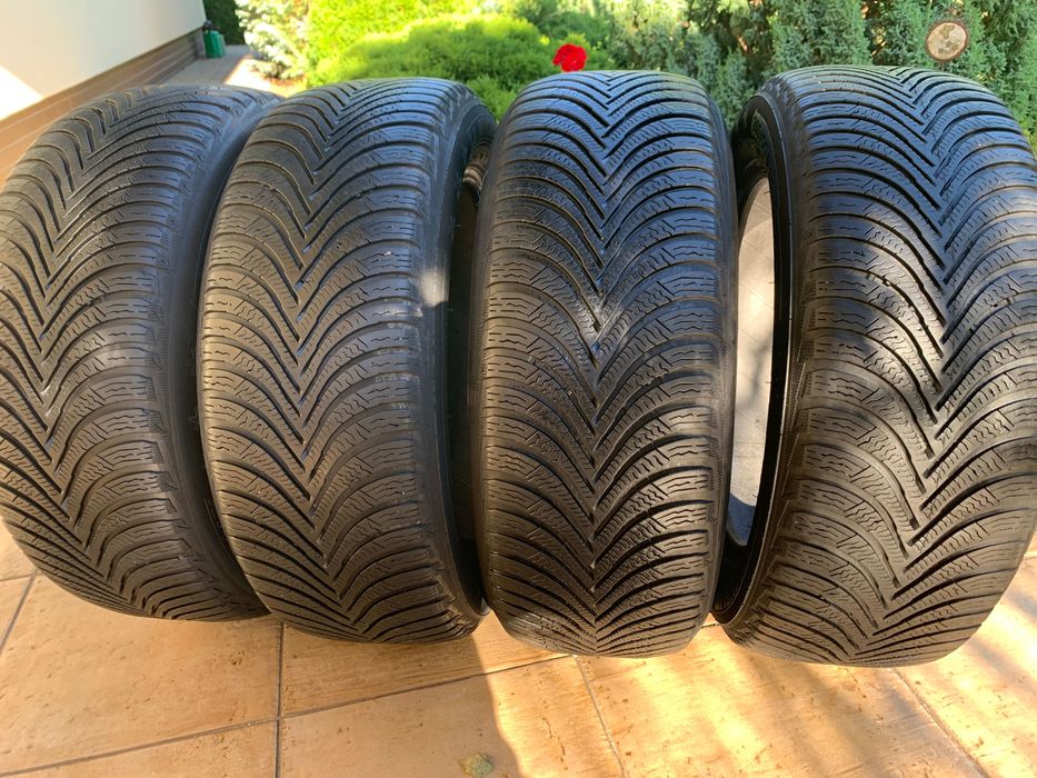 sprzedam zimowe opony 205x55x16"