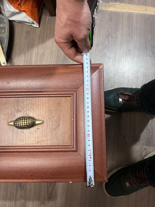 Фасады для шкафа со стеклом и ящички для комода