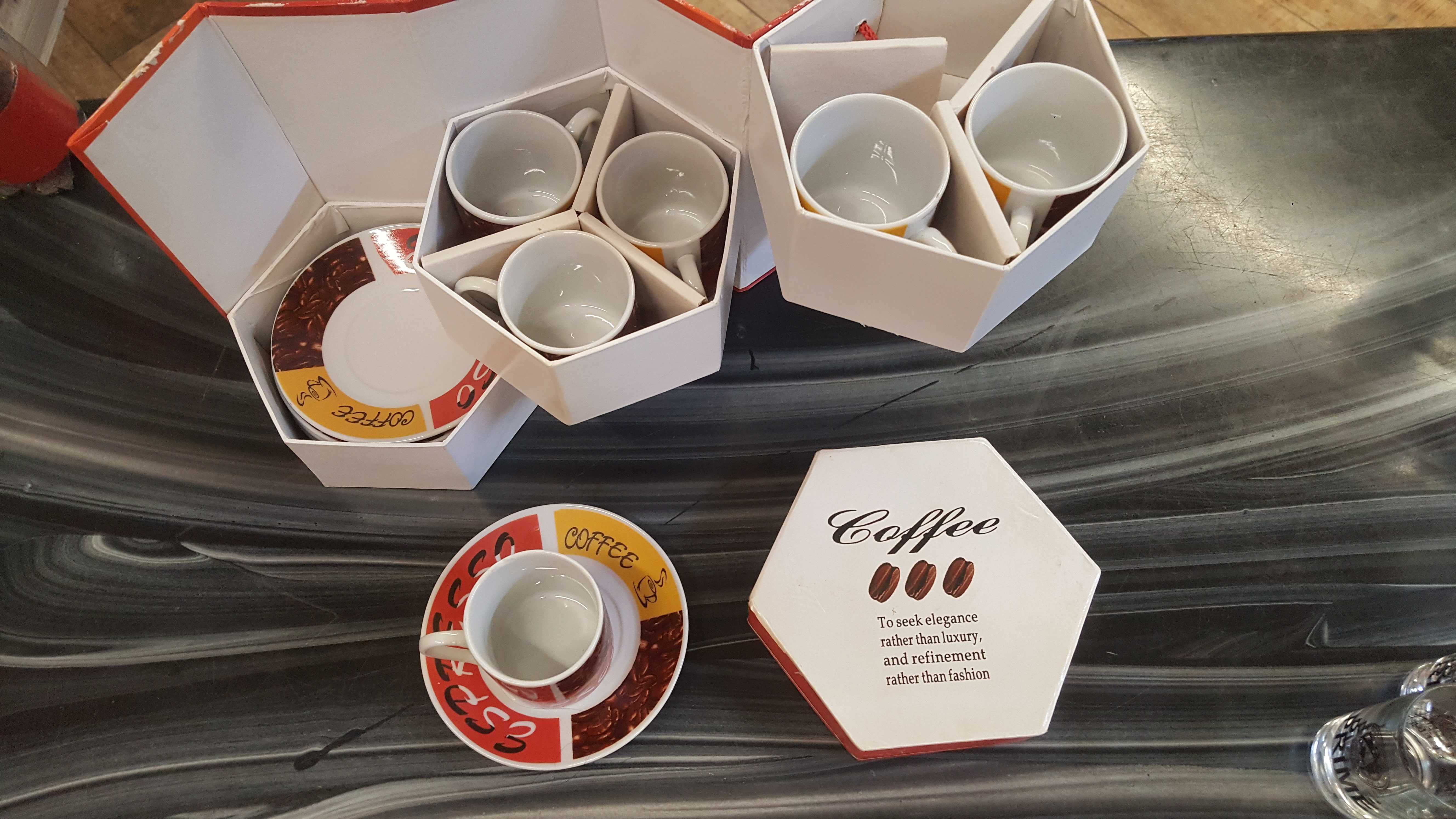 Набор кофейных чашек