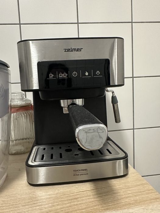 Ekspres ZELMER ZCM7255 bardzo dobry