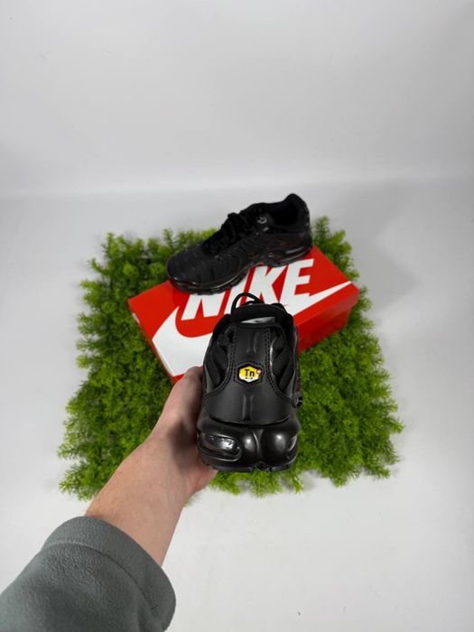 Кросівки Nike Air Max TN Black / чорні найк еір макс тн терраскейп