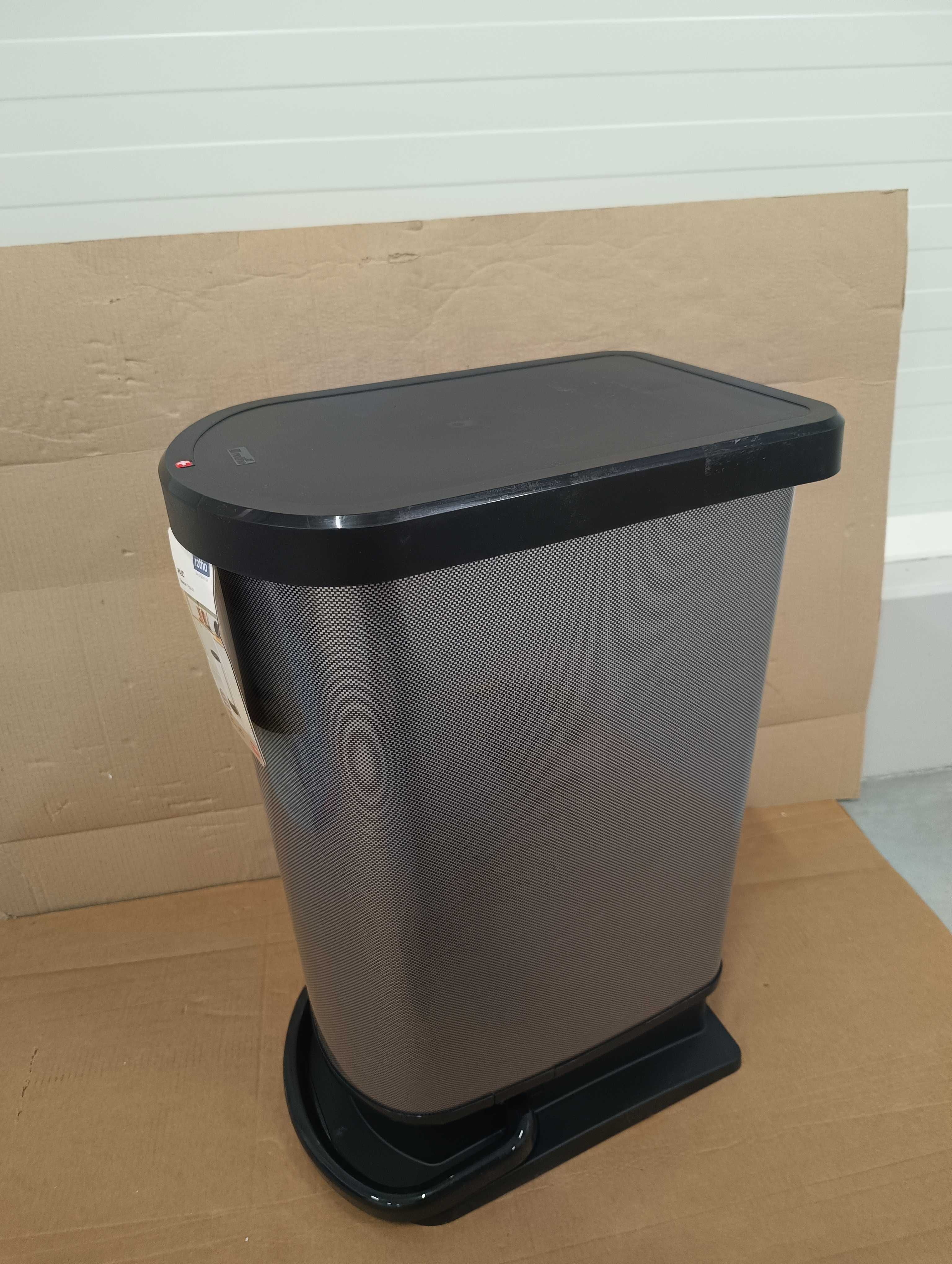 Rotho Paso kosz na śmieci 40l z pedałem 35,3x29,5x67,6 NOWY
