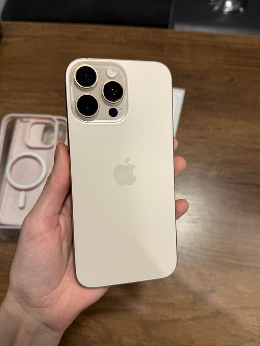 Iphone 16 pro Max, 512Gb, 95% акамулятор