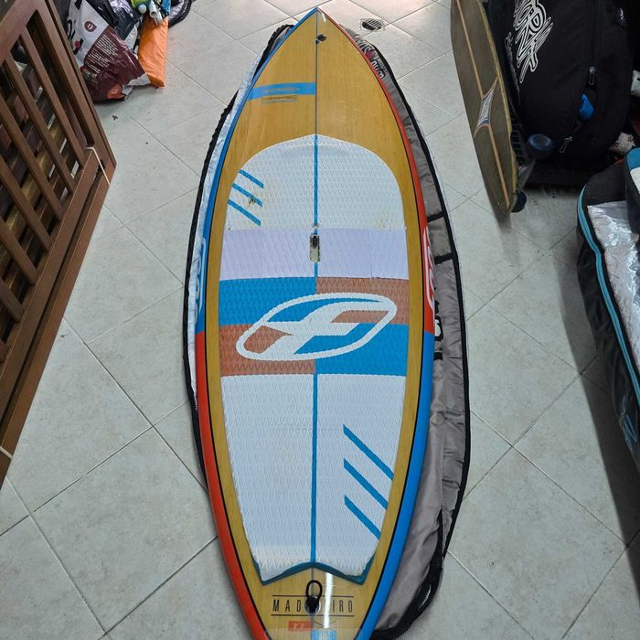 Prancha de Sup/ Surf 7.7, Madeiro