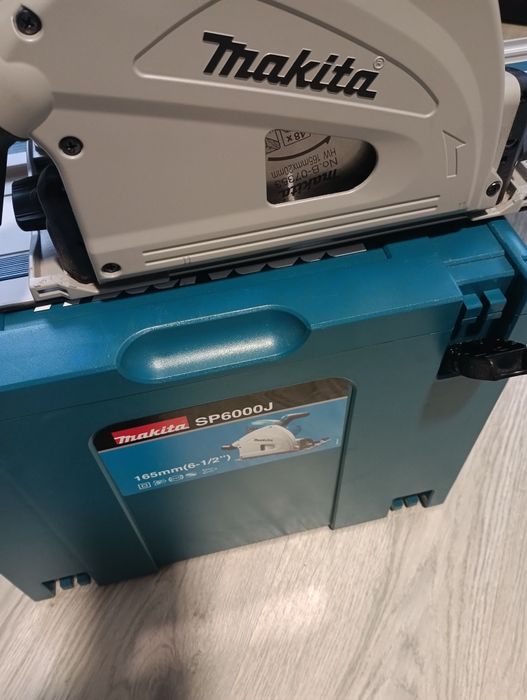 Serra de incisão Makita sp 6000j rigorosamente nova com disco extra .
