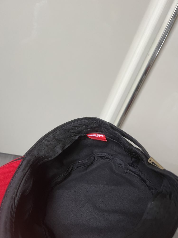 Кепка Hilti