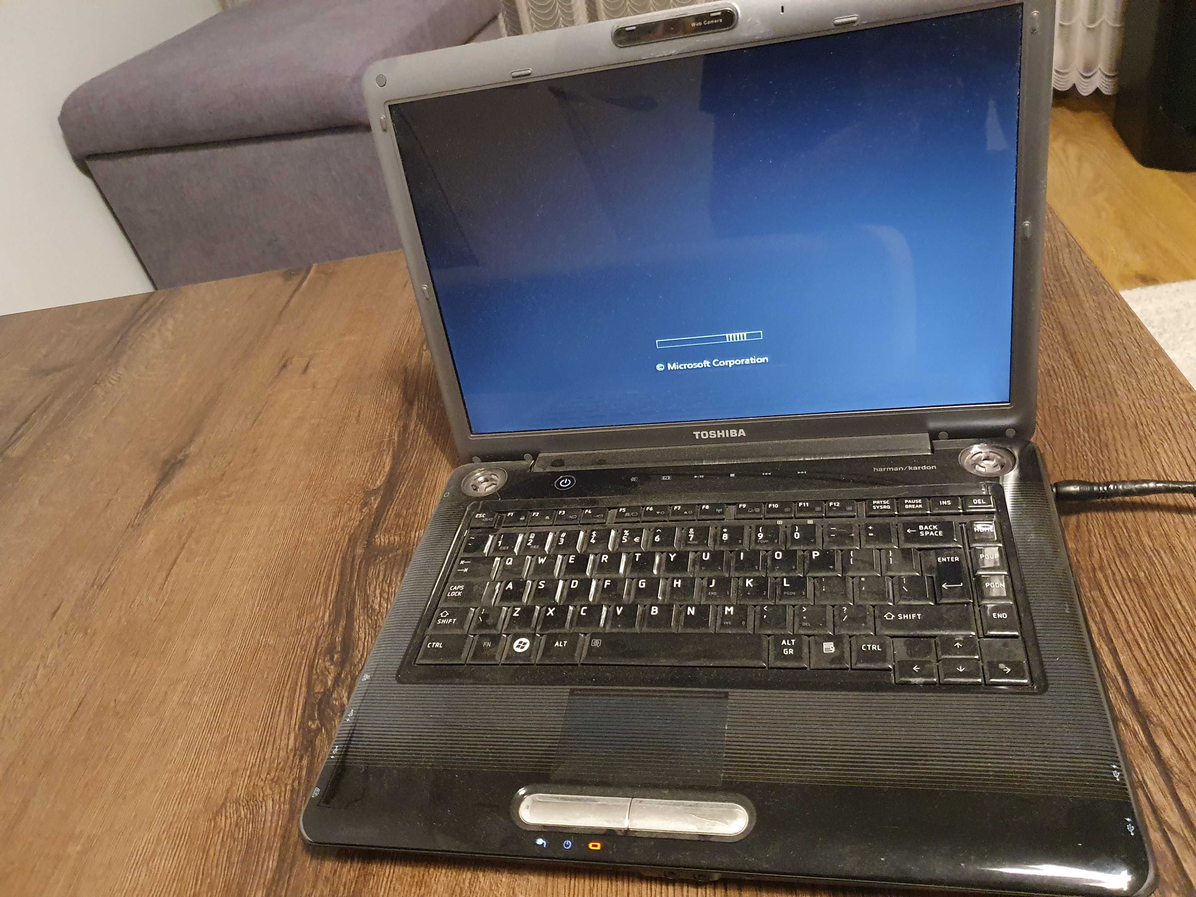 Laptop TOSHIBA satellite  A300-1AL