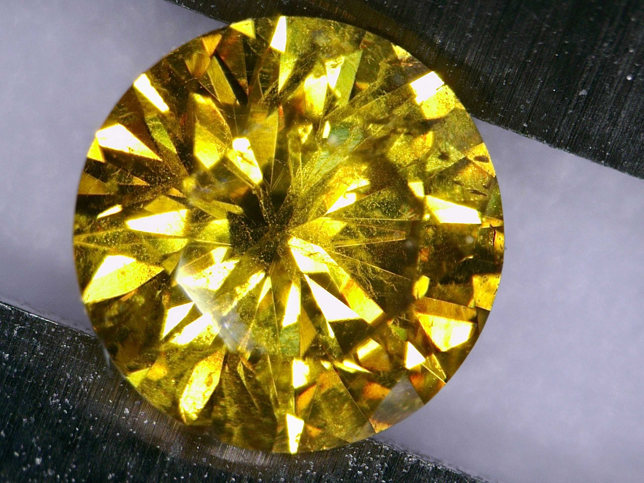 Naturalny Diament 0.26ct Żółty Brylant I1 Certyfikat GRA