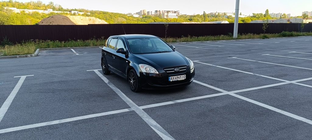 KIA CEED 2007 власник