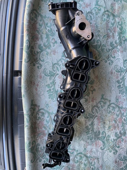 11618579246 Система впуска AGR з керованими заслінками на БМВ ХІ Ф48