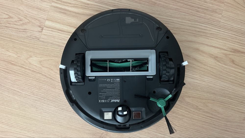 Aspirador Robô IROBOT Roomba Combo Essential Preto