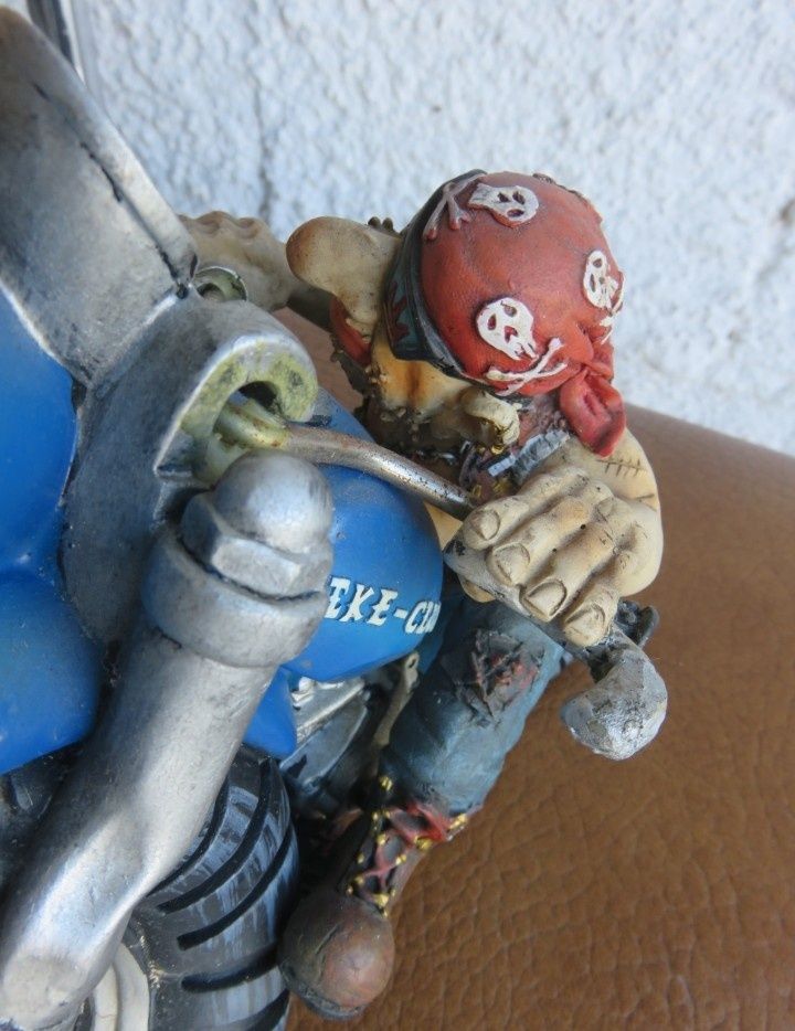 Boneco Motard boneco