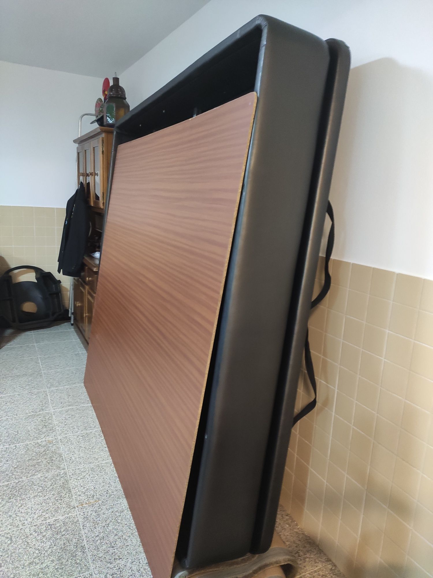 Cabeceira de cama e sommier elevatório