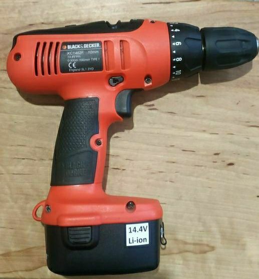 Шуруповерт Black&Decker 14,4V Professional Li-ion