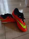 Nike hyperVENOM r33