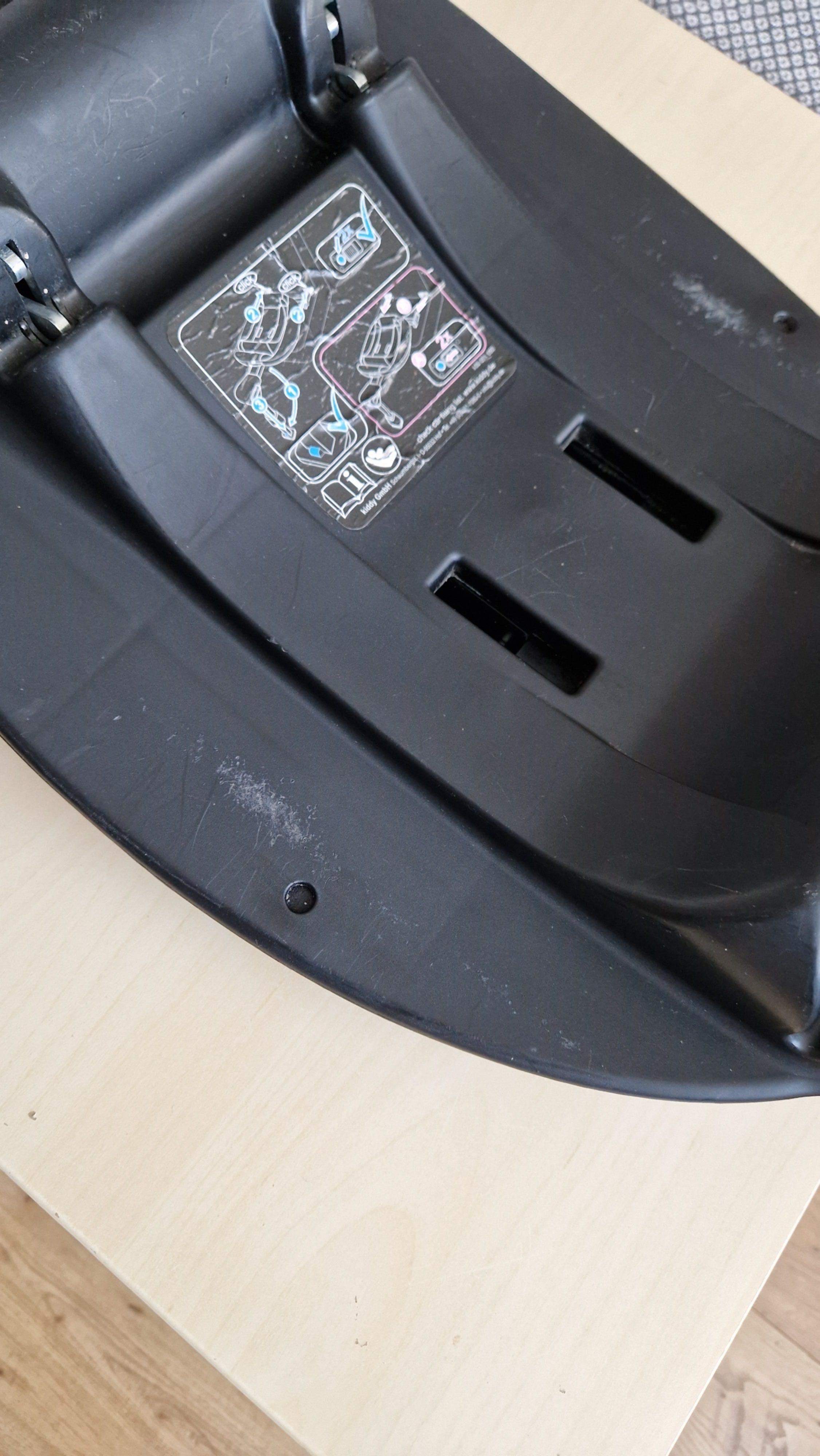 Fotelik + baza Kiddy Evolution pro 2