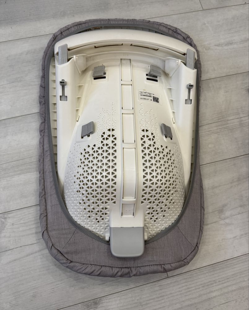 Stokke Tripp Trapp Newborn Set leżaczek niemowlęcy szary