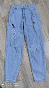 Spodnie jeansowe Pull&Bear rozmiar 34/36