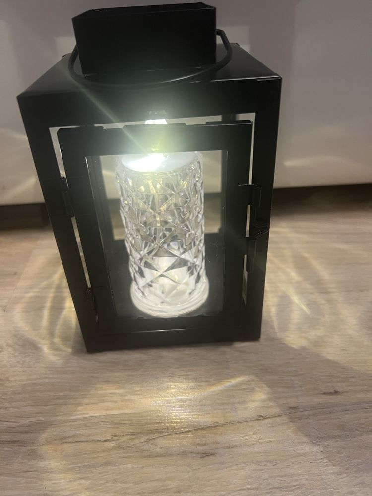 Lampion stalowy przeszklony LED