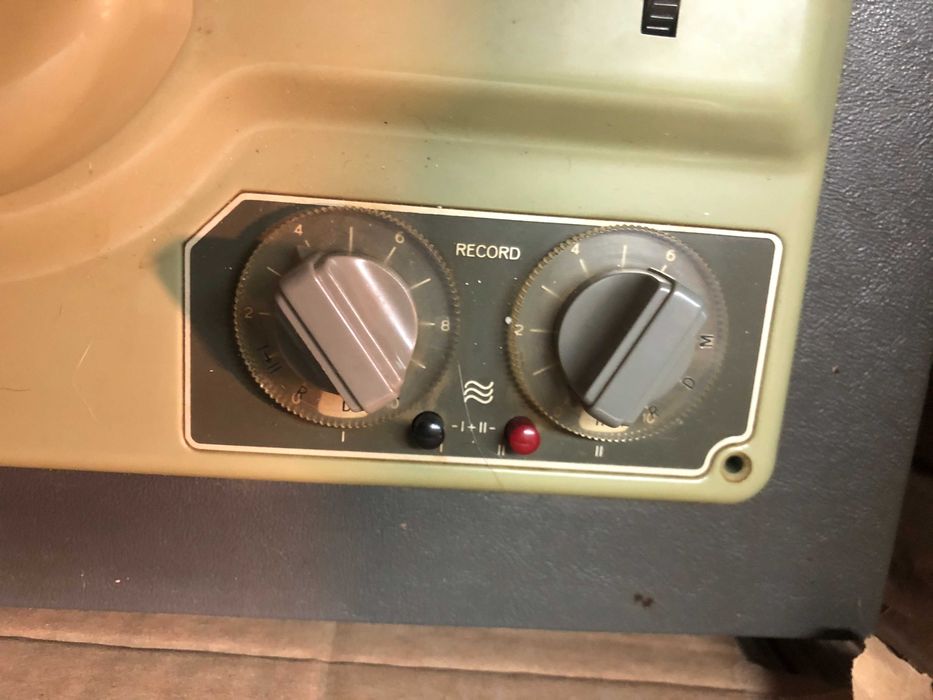 Revox F36 para restauro/conversão amplificador guitarra