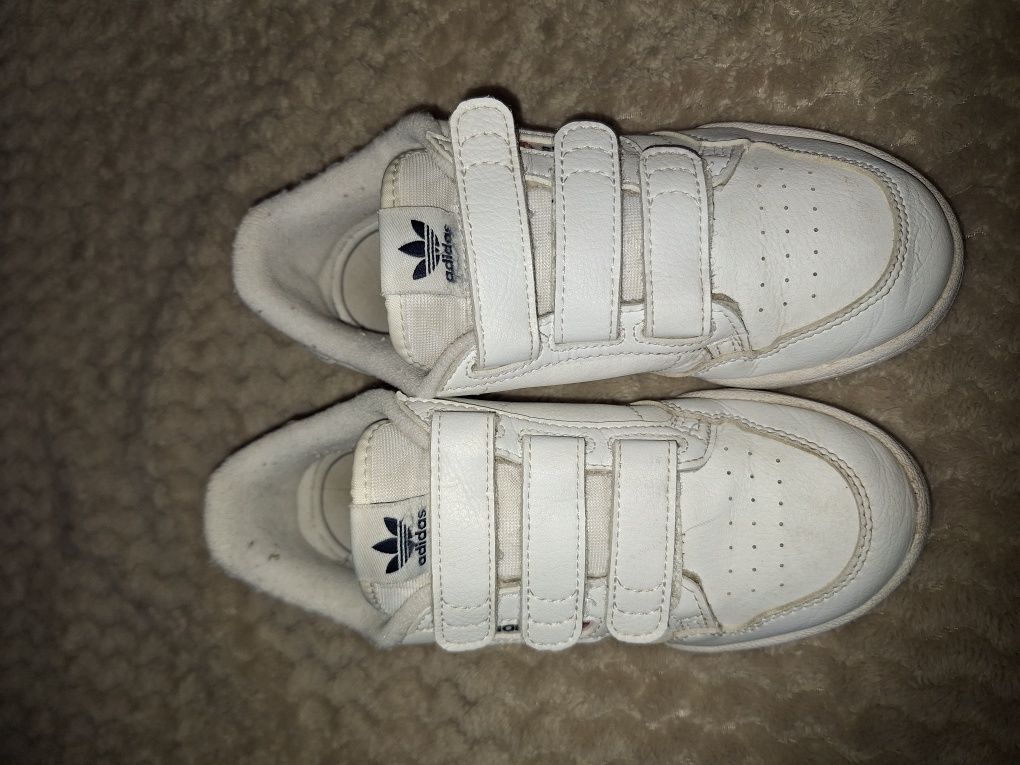 Buty dla chłopca Adidas rozm33