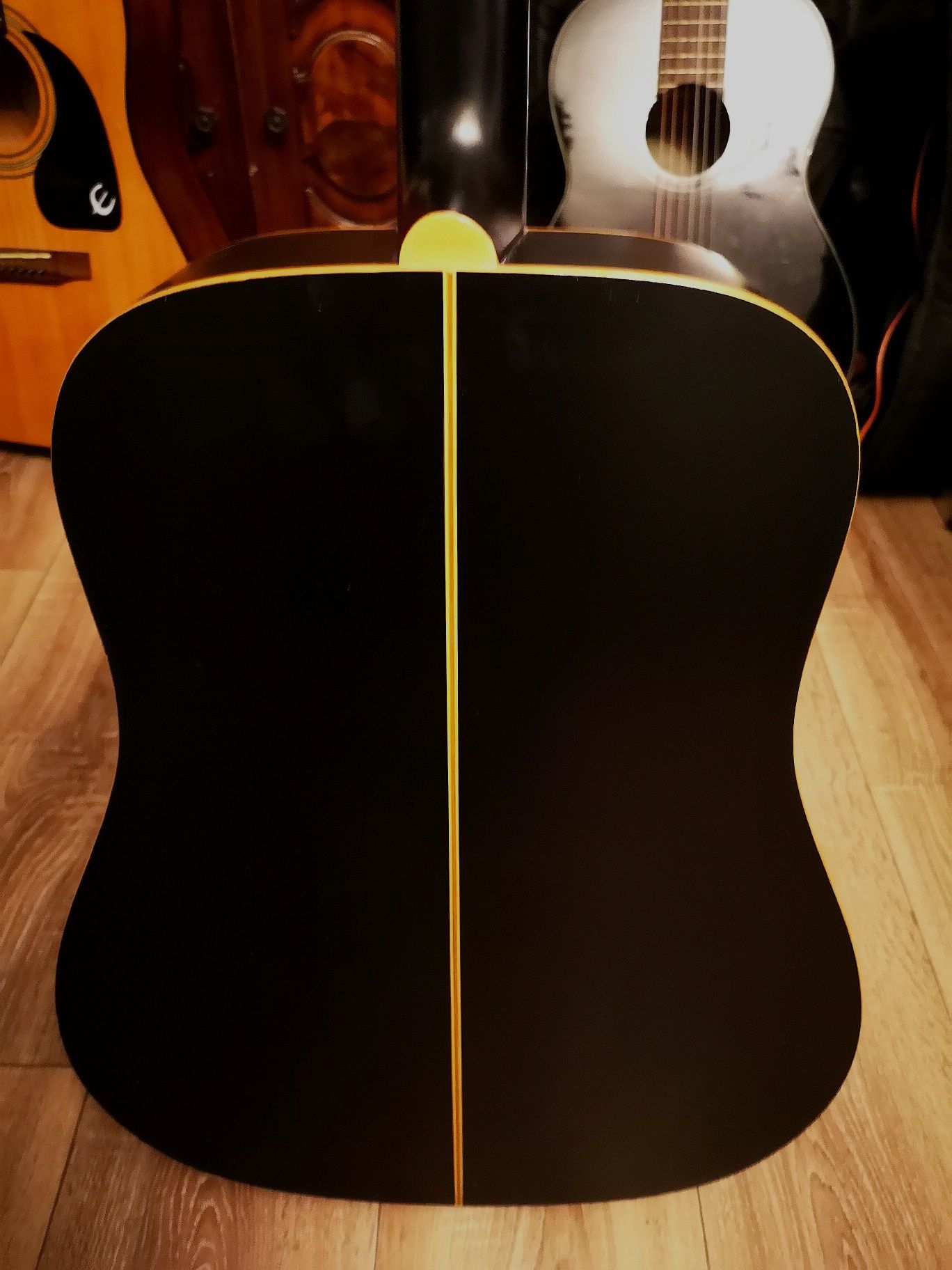 Gitara akustyczna Baton Rogue