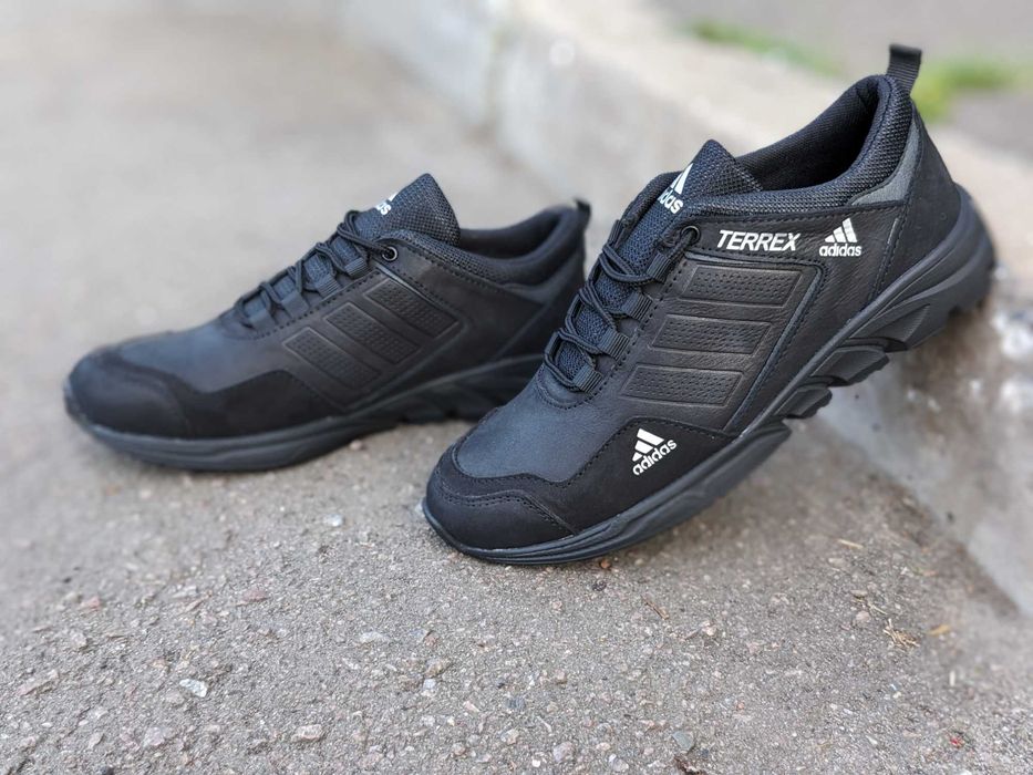 Чоловічі весняні кросівки із натуральної шкіри ТЕРРЕКС кроссовки мужск