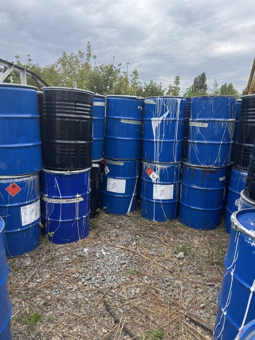 Бочки металеві 200л б/у