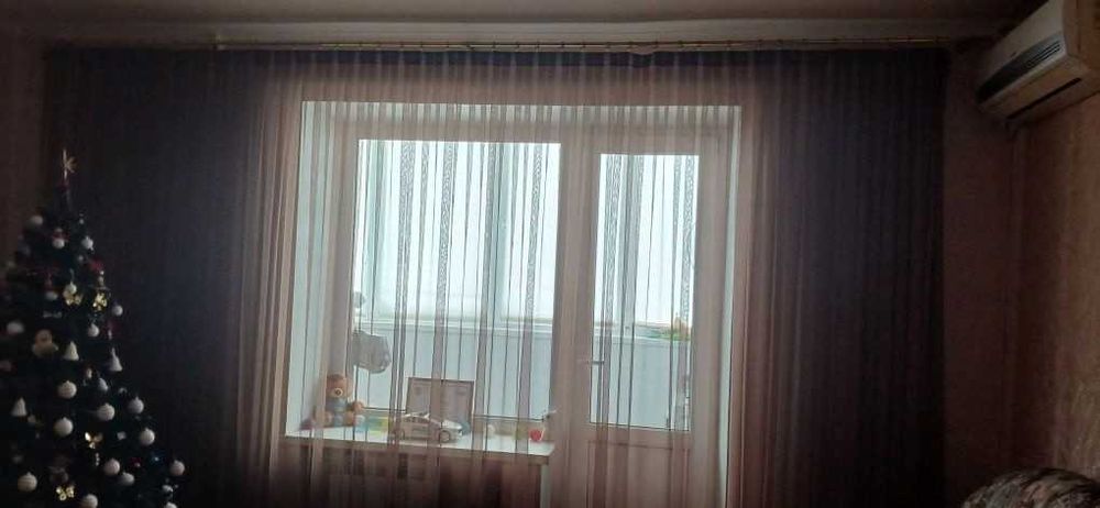 Продам 3-к квартиру, Южный мкрн, ул. Владимира Украинца